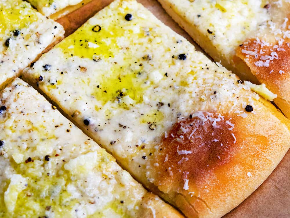 Cacio E Pepe Pizza