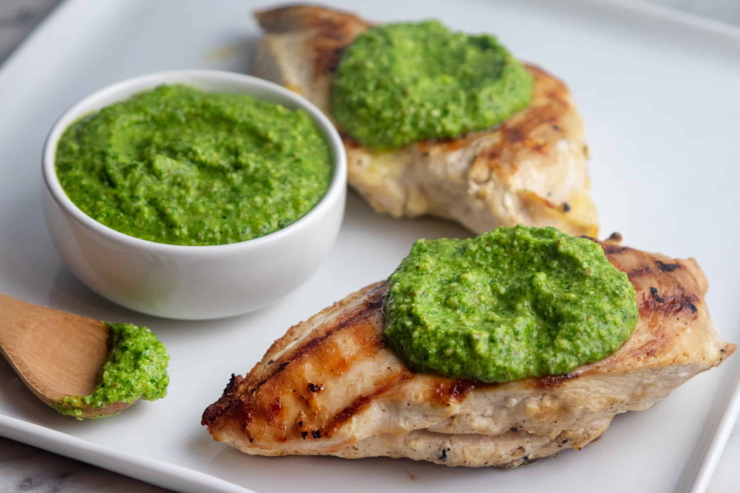 grilled chicken with spinach pesto