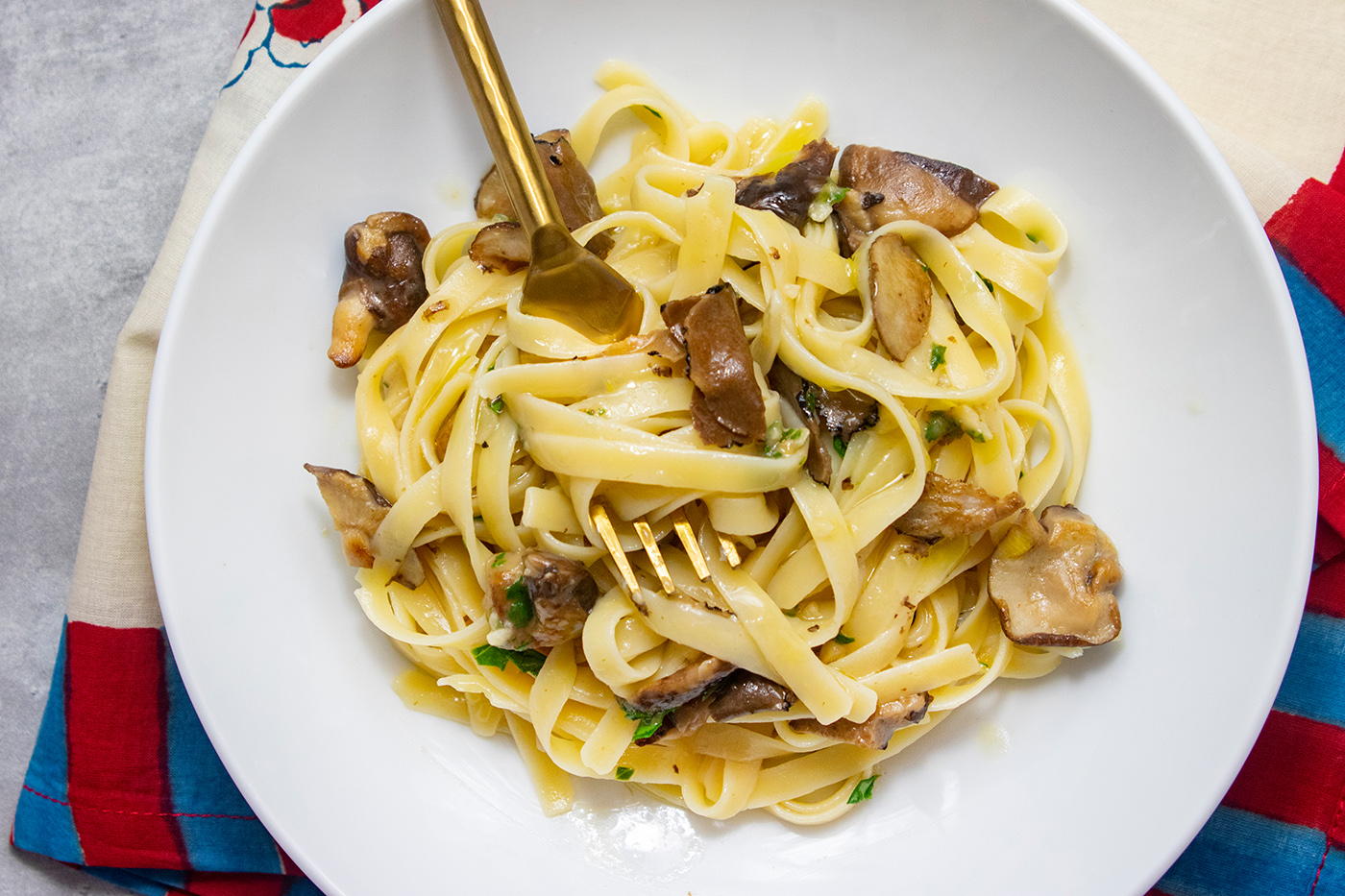 Tagliatelle Ai Funghi E Tartufo