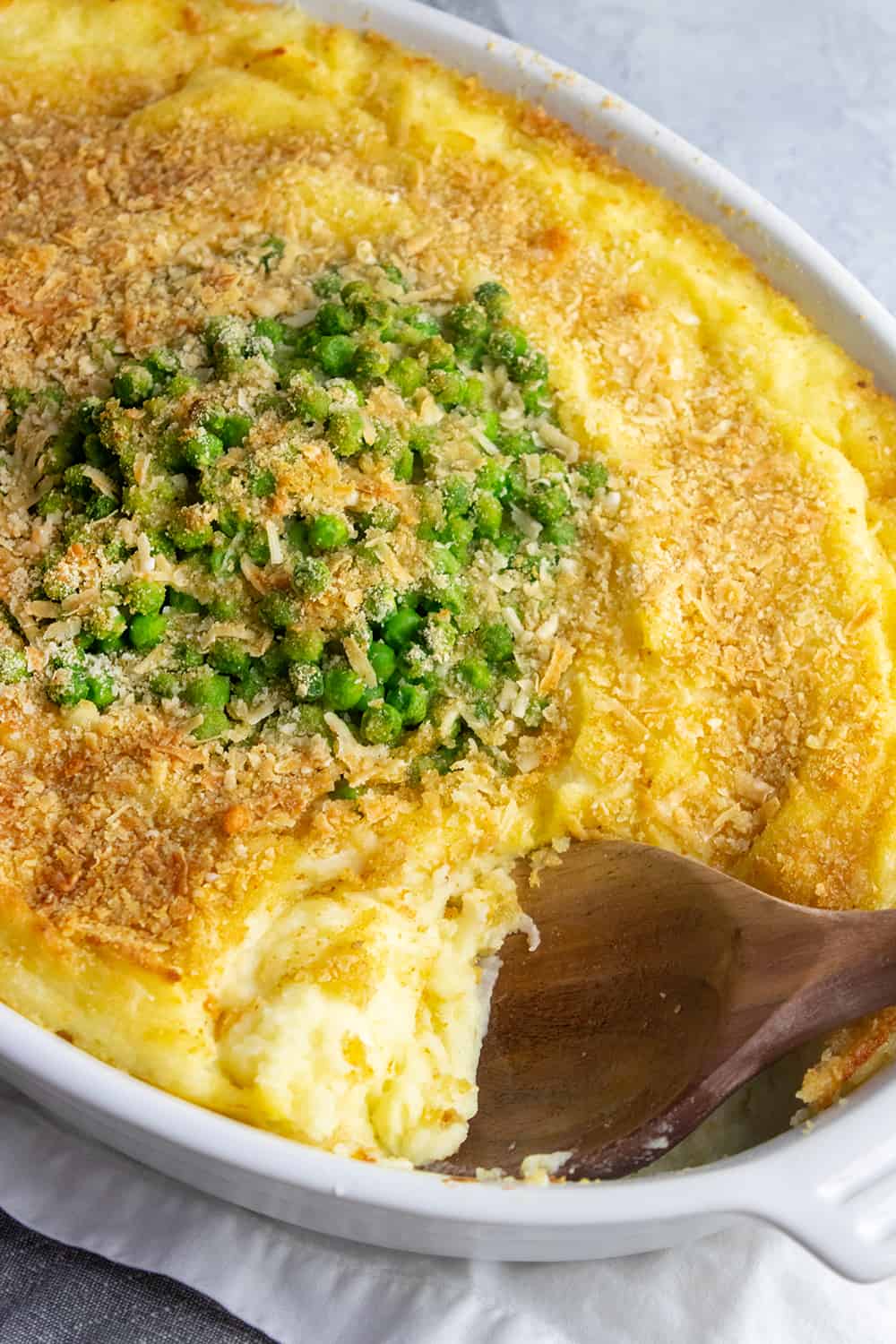 Cheesy Baked Mashed Potatoes With Peas